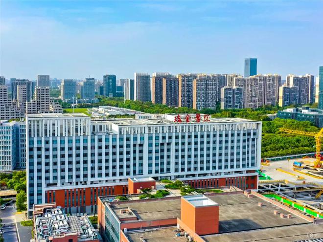 乐鱼体育：嘉定大家映翠府网站售楼处发布：共享城市繁华！(图3)