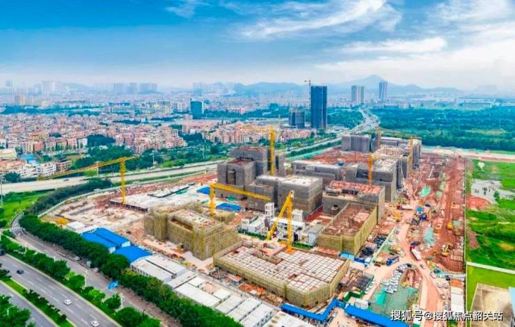 Leyu体育：广州城投领南府售楼处电话一营销中心电话一楼盘百科详情首页网站(图7)