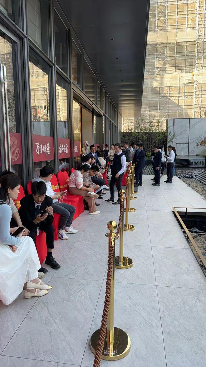 乐鱼体育：中环云悦府网站（详情）