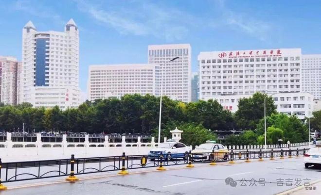 乐鱼体育：武汉【华润望雲营销中心】最新首页【售楼处电话】房价_电话(图4)