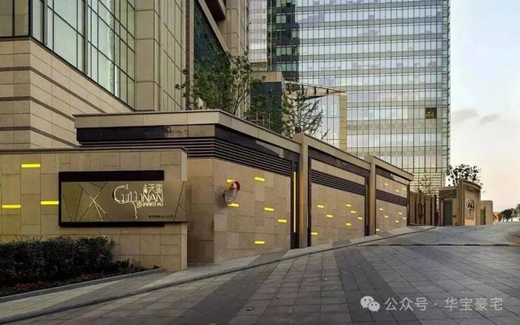 乐鱼体育：上海天玺售楼处_上海天玺(营销中心)网站_售楼处地址_电话_价格曝光_最新房源情况_户型_中心电线小时咨询热线(图3)